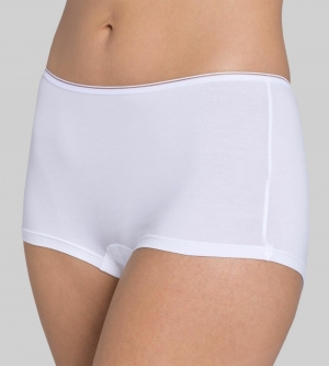 FEEL SENSATIONAL SHORT 02 0003 WHITE