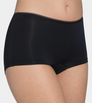 FEEL SENSATIONAL SHORT 02 0004 BLACK