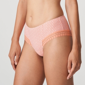 NIKIA PDI PINK DIAMON