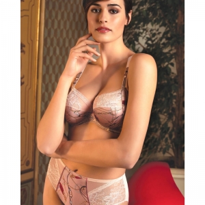 SEDUCTION CAVALIERE AC/AMBRE CAVALI