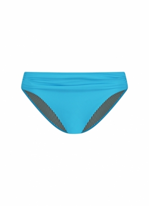  AQUA