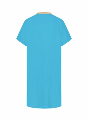  AQUA