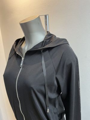  2/NERO