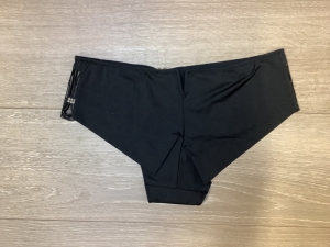 CLEOPATRE 010/BLACK