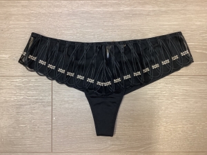 CLEOPATRE 010/BLACK