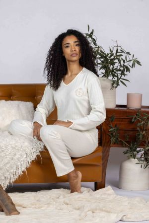  09/ECRU