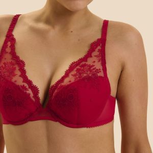 INTRIGUE  377/ROOD